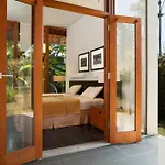 Villa Parikesit